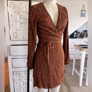 Billabong | Leopard Print Wrap Mini Dress - Large
